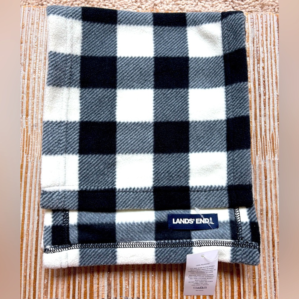 Lands' End Navy and White Checkered Scarf